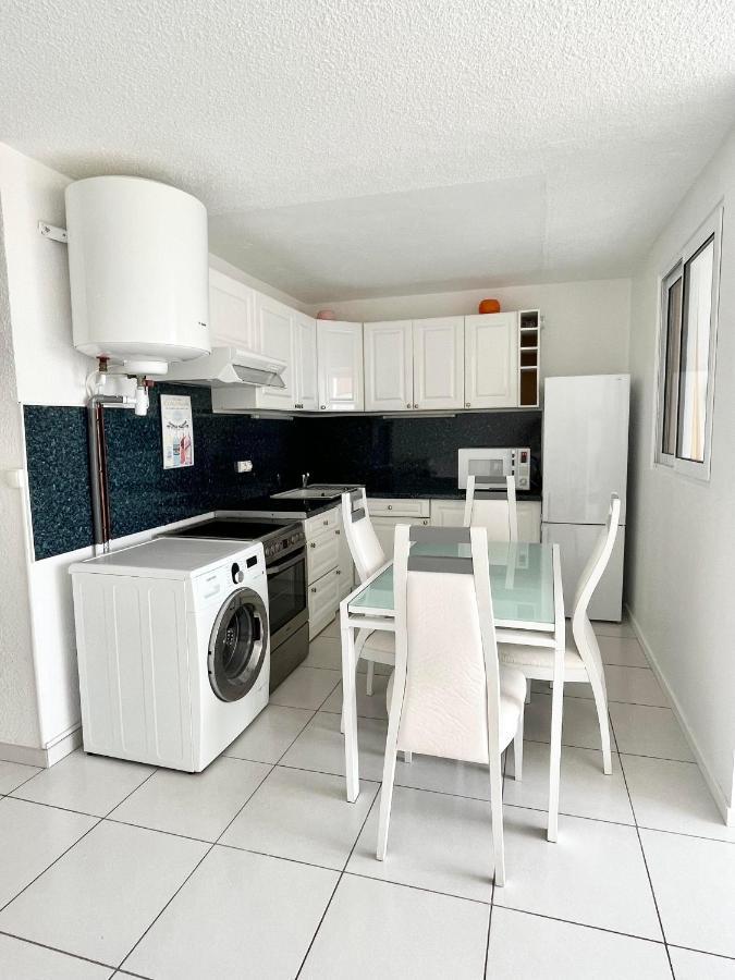 Elégant appartement vue mer wifi parking Le Barcarès Extérieur photo